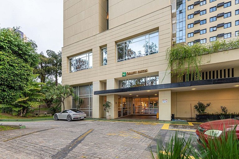 Alphaville-central/Piscina-aquecida/AR/frio-quente