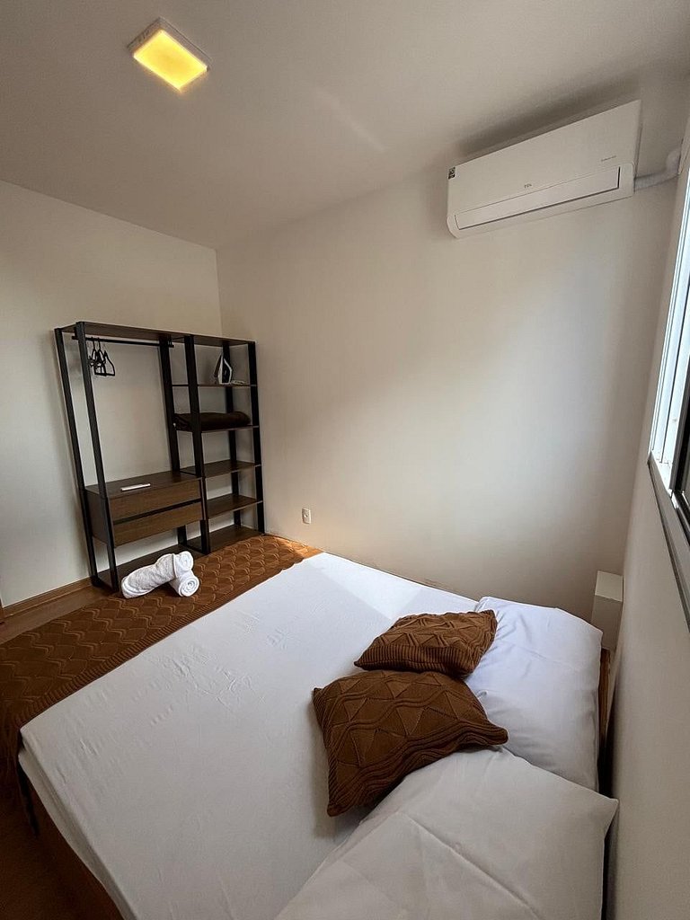 Gleba-1/novo-Ar/piscina/Andar-alto/Churrasqueira