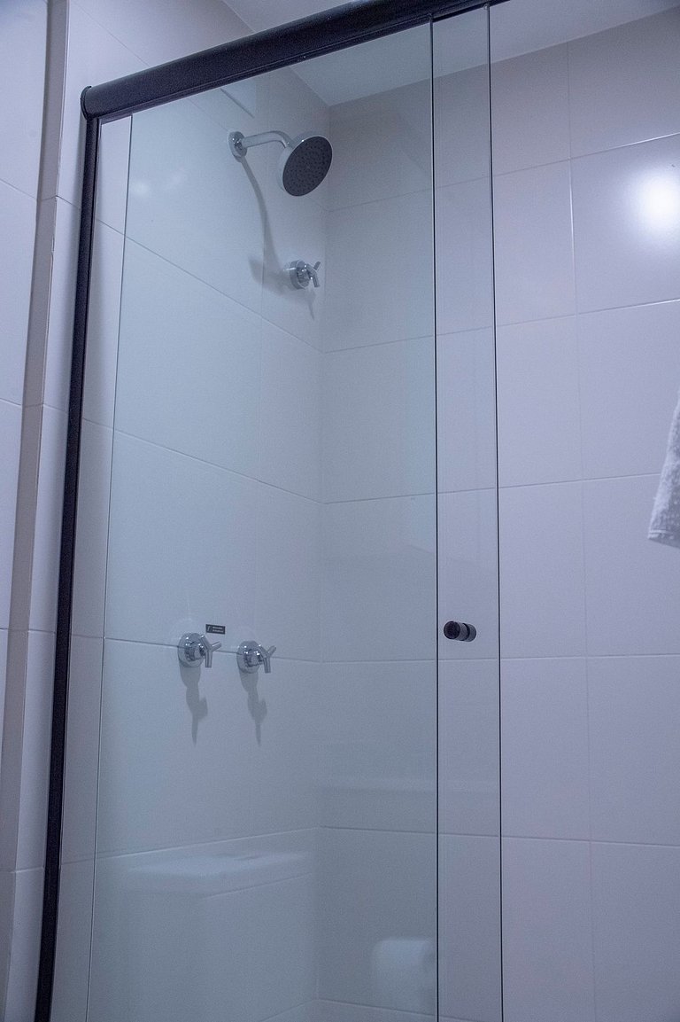 Gleba-Luxo/Ar-sala e quarto/Lava-seca/200m-Aurora