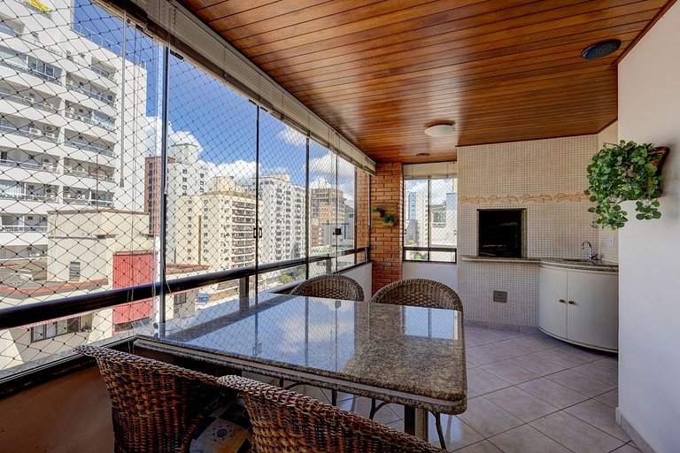 400mpraia/Ar-sala e quarto/Churrasqueira na Sacada