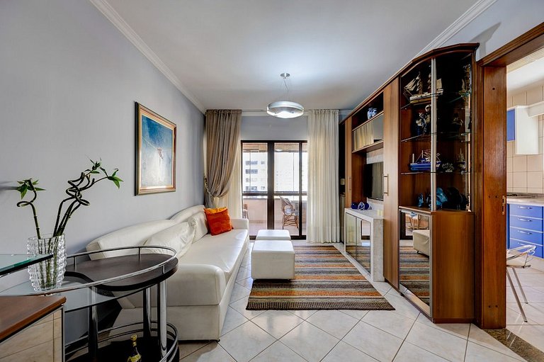 400mpraia/Ar-sala e quarto/Churrasqueira na Sacada
