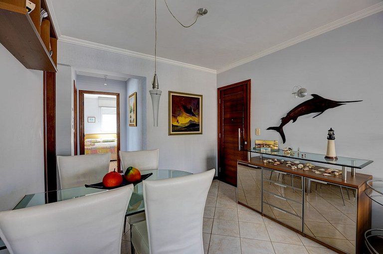 400mpraia/Ar-sala e quarto/Churrasqueira na Sacada