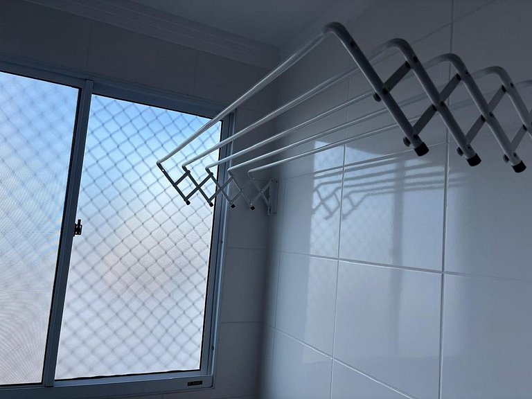 Gleba impecável com ar, churrasqueira e piscina