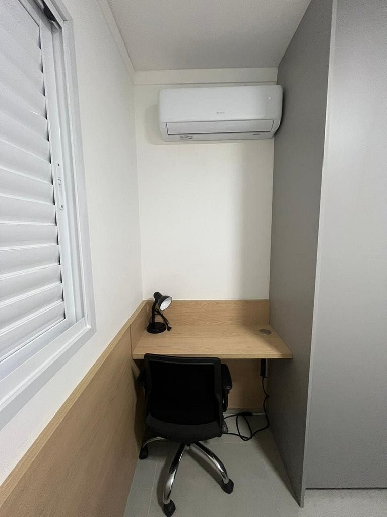 Central novo 2 quartos com Ar-Cond e home office