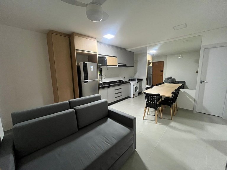 Central novo 2 quartos com Ar-Cond e home office