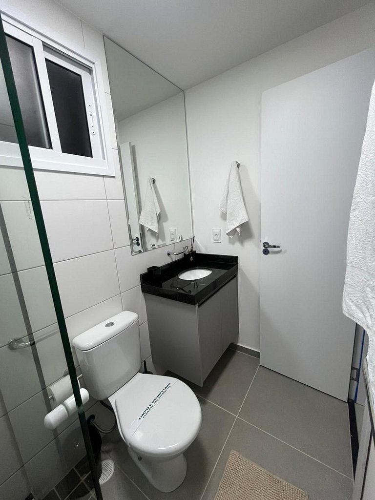 Central novo 2 quartos com Ar-Cond e home office