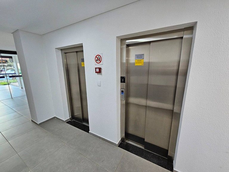 Central Novíssimo | 2 Qtos Ar Q/F + Lava e Seca