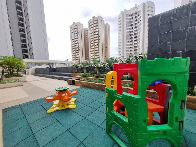 Gleba com sacada, ar, piscina, gym/salão de jogos