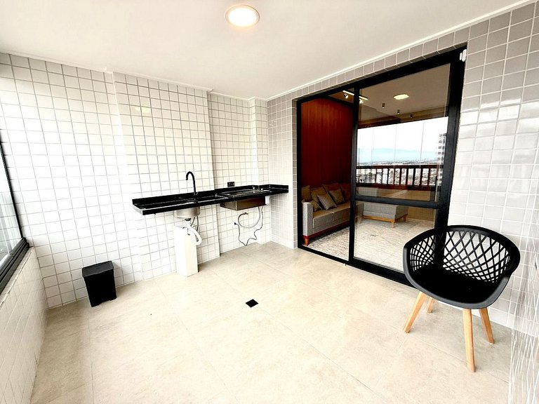 Guilhermina novo,100% climatizado e churrasqueira