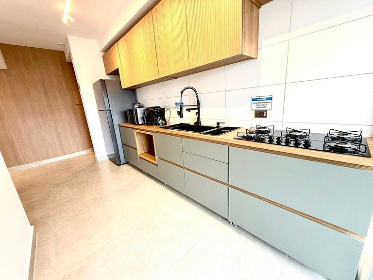 Guilhermina novo,100% climatizado e churrasqueira