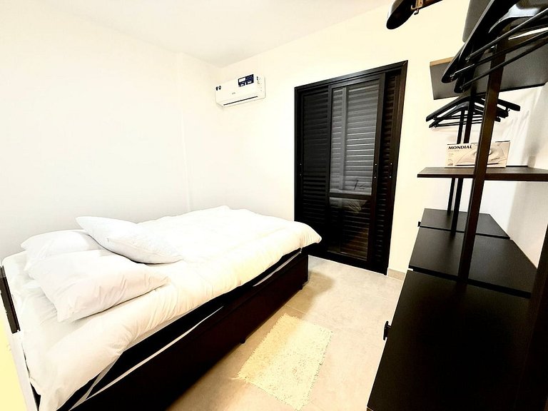 Guilhermina novo,100% climatizado e churrasqueira