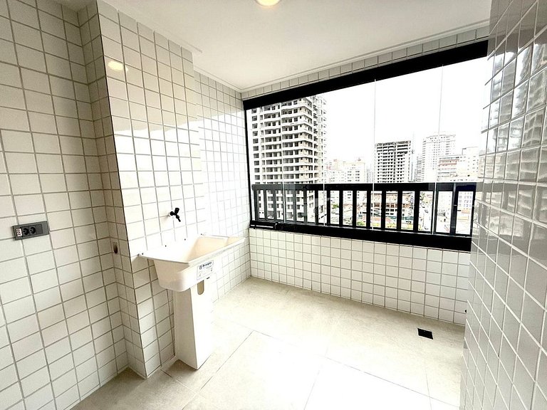 Guilhermina novo,100% climatizado e churrasqueira