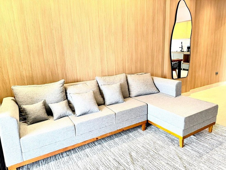 Guilhermina novo,100% climatizado e churrasqueira