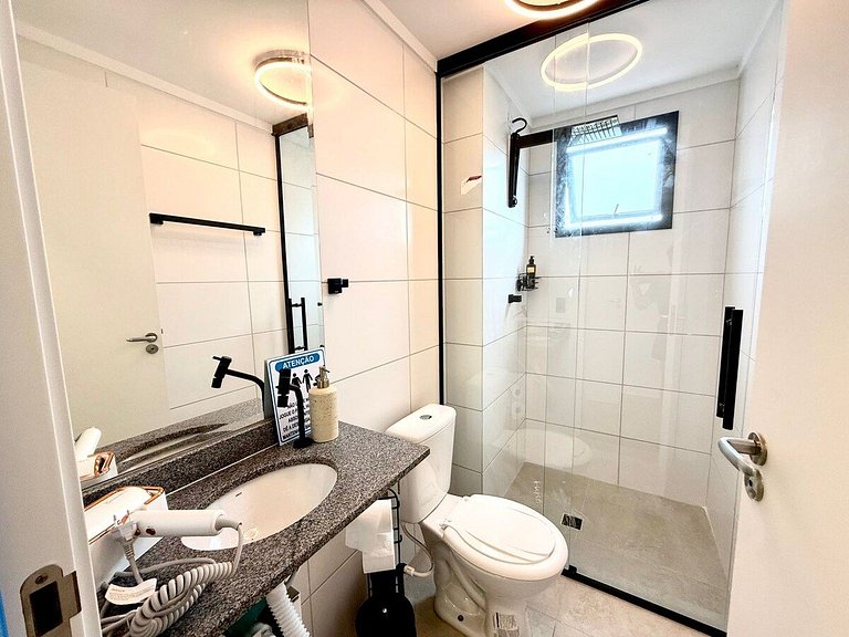 Guilhermina novo,100% climatizado e churrasqueira