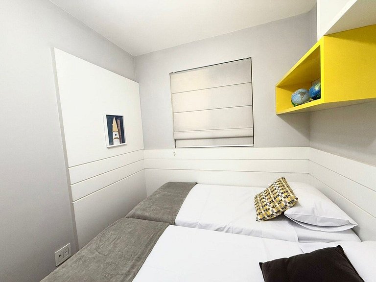 3Q • Ar • Piscina • Academia • Próx Gleba