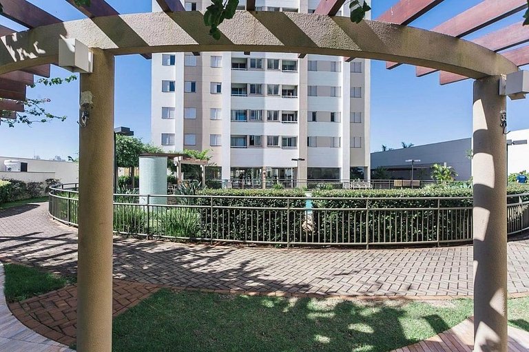 3Q • Ar • Piscina • Academia • Próx Gleba