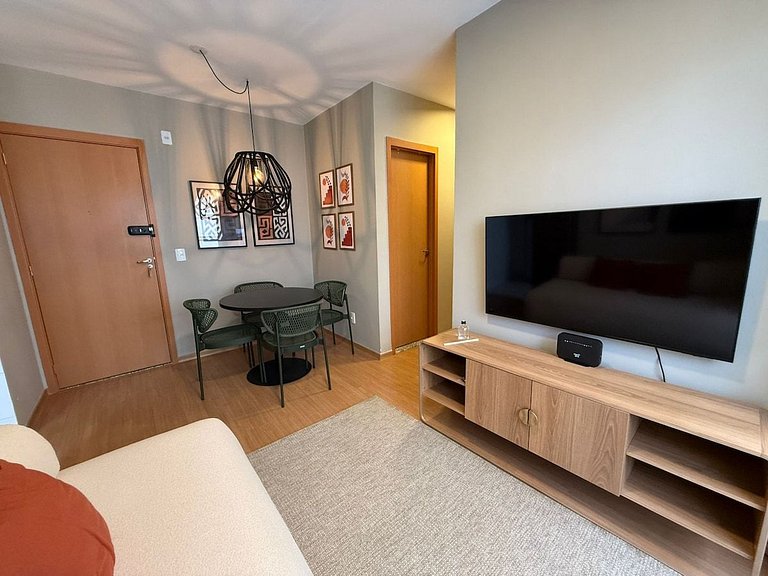 Gleba Luxo – Novíssimo, completo, 2 Quartos c/ Ar